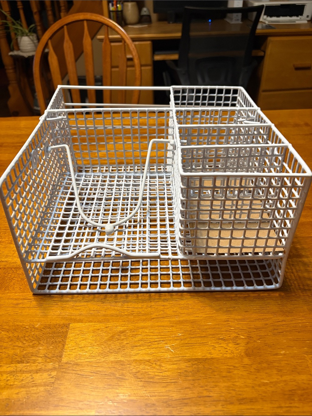 White Wire Mesh Cookout Organizer Caddy